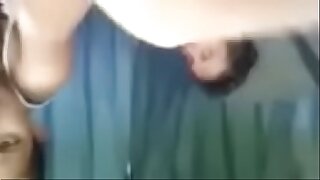 Indian girl shiela  FULL VIDEO HD Link http://j.gs/DZP2