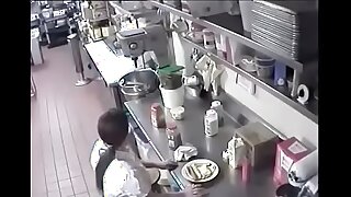 Waitress put hot dog before serve it