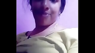 देसी भाभी की दूध