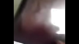 AUNTY