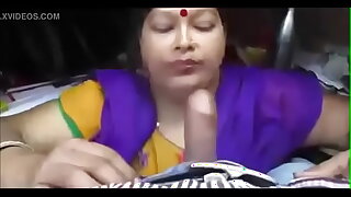 My Mom'_s friend wants my Big Cock.
