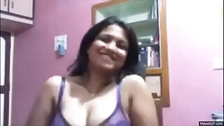 HOT DESI NAKED INDIAN GIRL